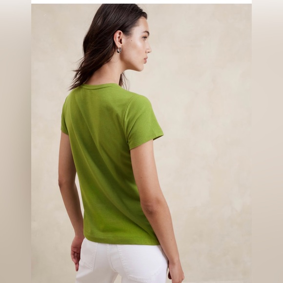 NWT Banana Republic TIMELESS V-NECK T-SHIRT Yellow Maize Size L - Picture 10 of 12